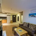 Aparthotel Address 4*
