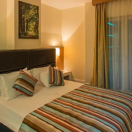 Lejlighedshotel Address